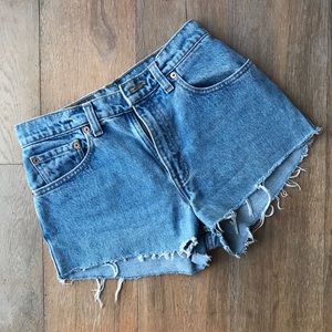 Levi’s 550 Shorts